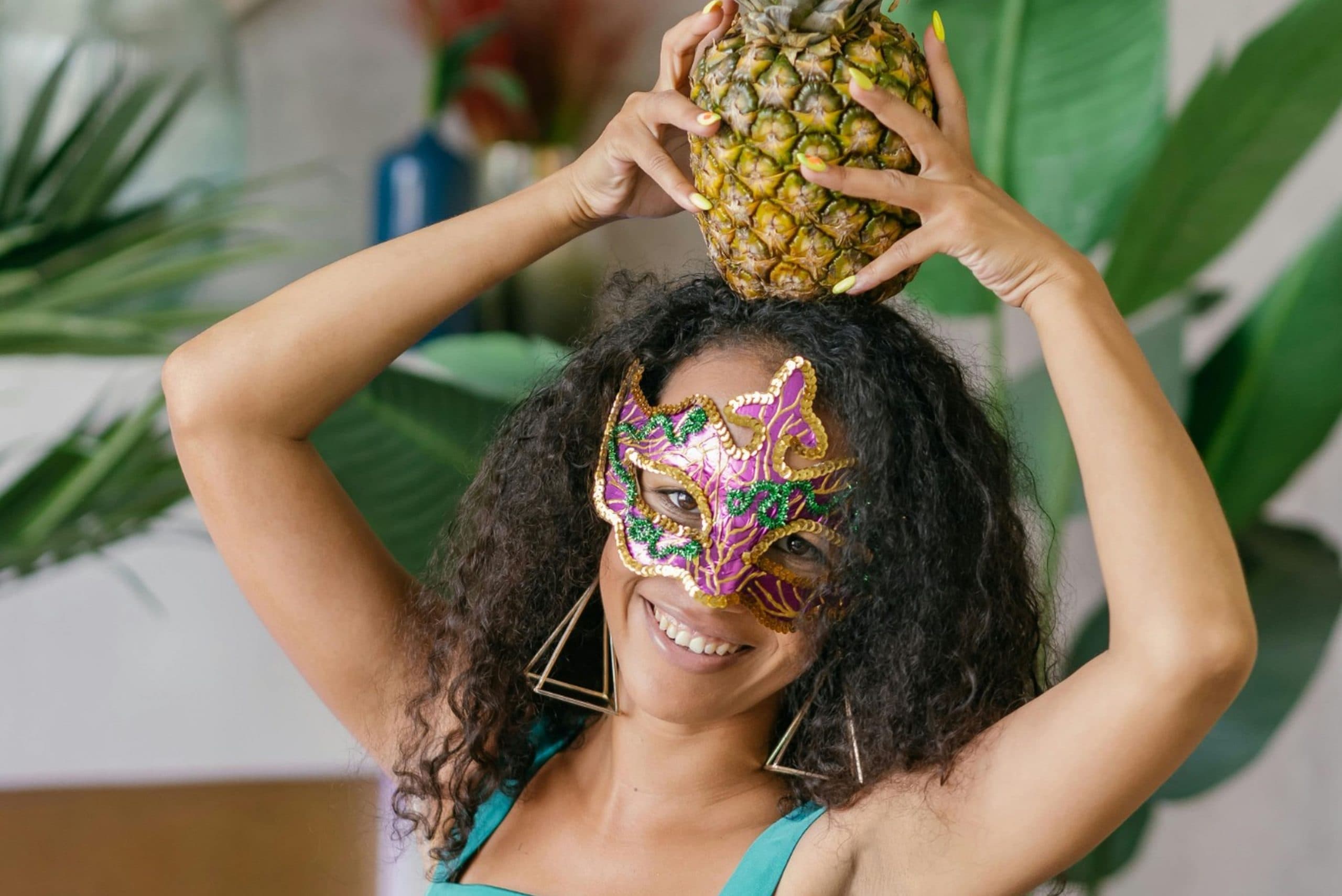 Vai cair na folia? Veja como cuidar da saúde durante o Carnaval