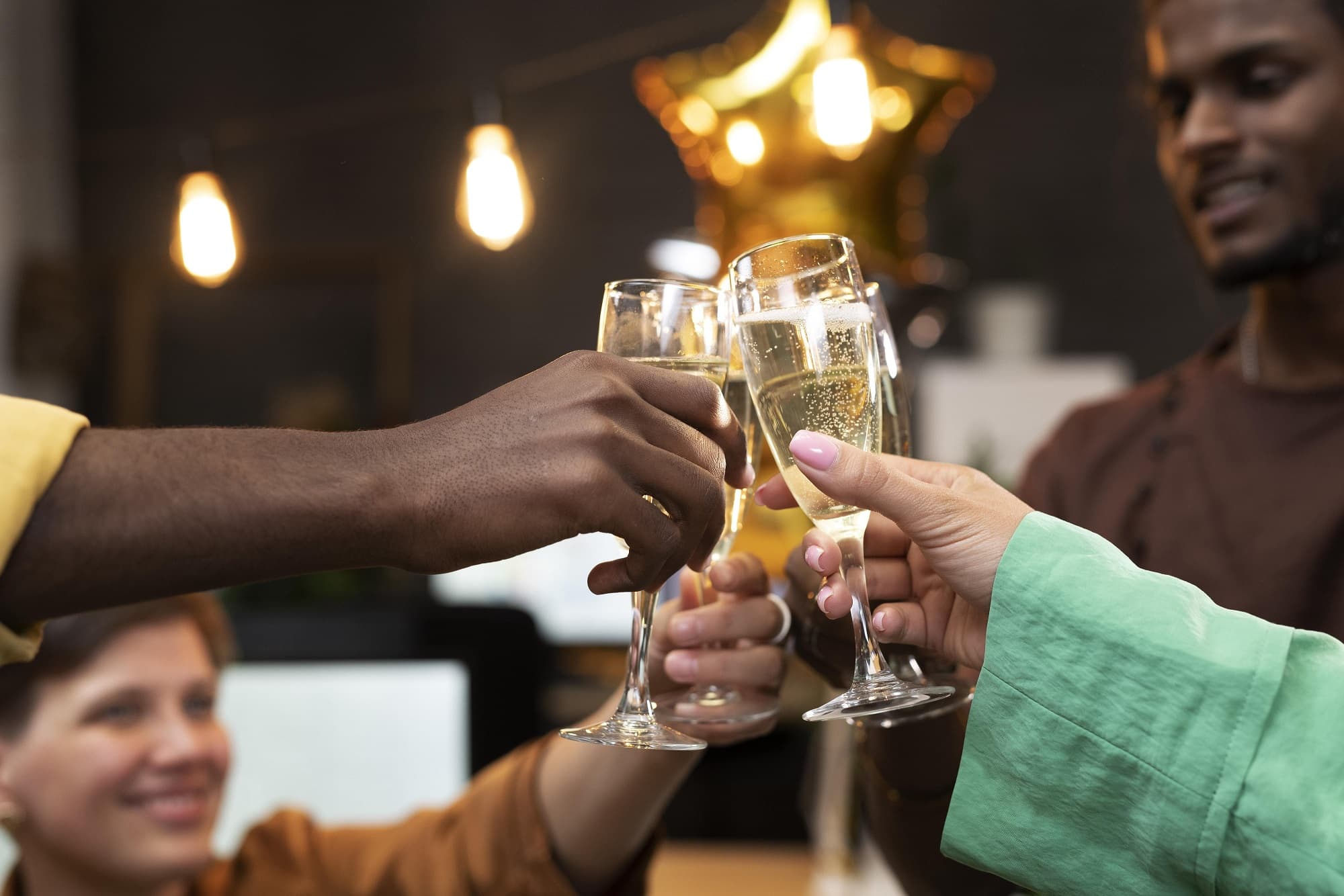 Exagerou no álcool nas festas de fim de ano? Saiba dicas essenciais para um começo saudável em 2024