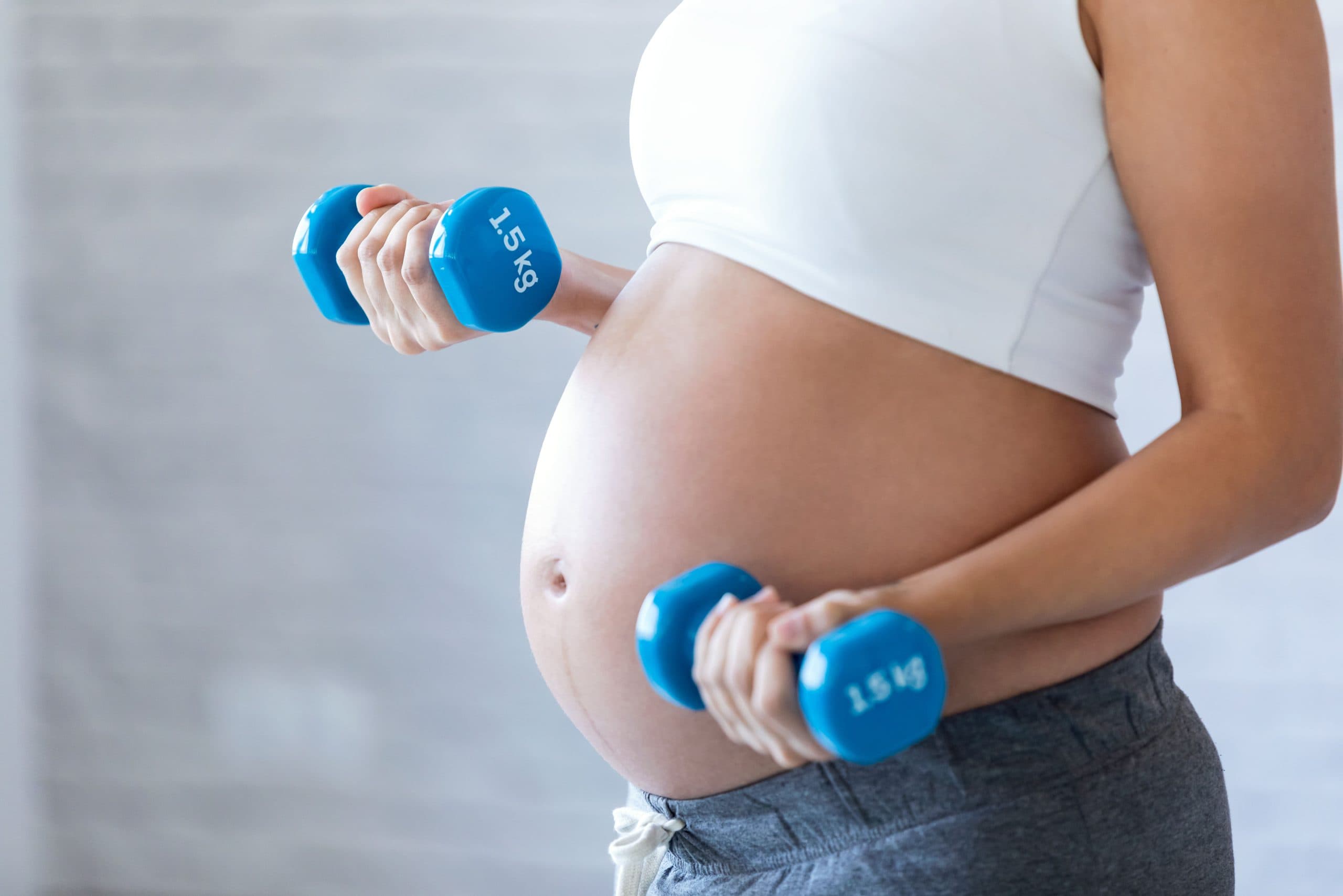 Exercício físico na gestação traz benefícios para a mãe e o bebê