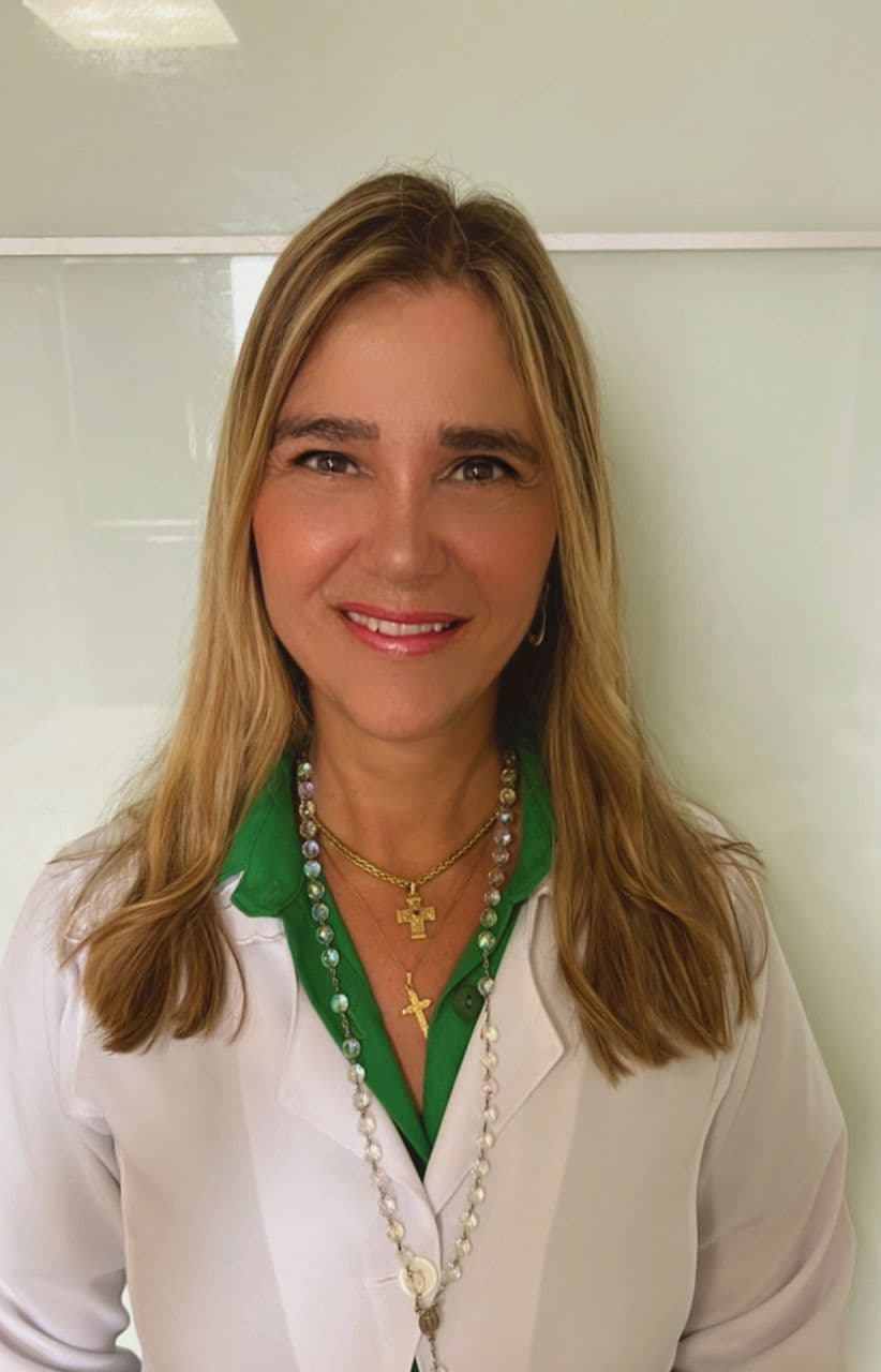 Dra Danielle Benevides Martins, Ultrassonografista