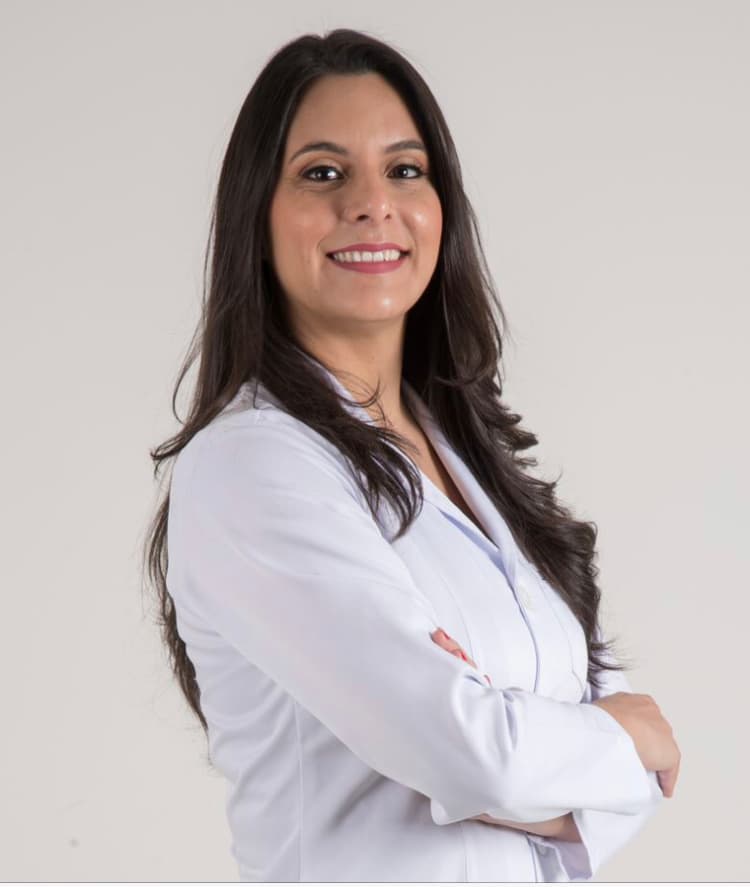 Dra. Norma Caroline Furtado Montenegro, Radiologista