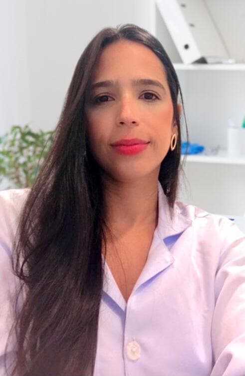 Dra. Sarah Leandro da Silva Souza, Cardiologista