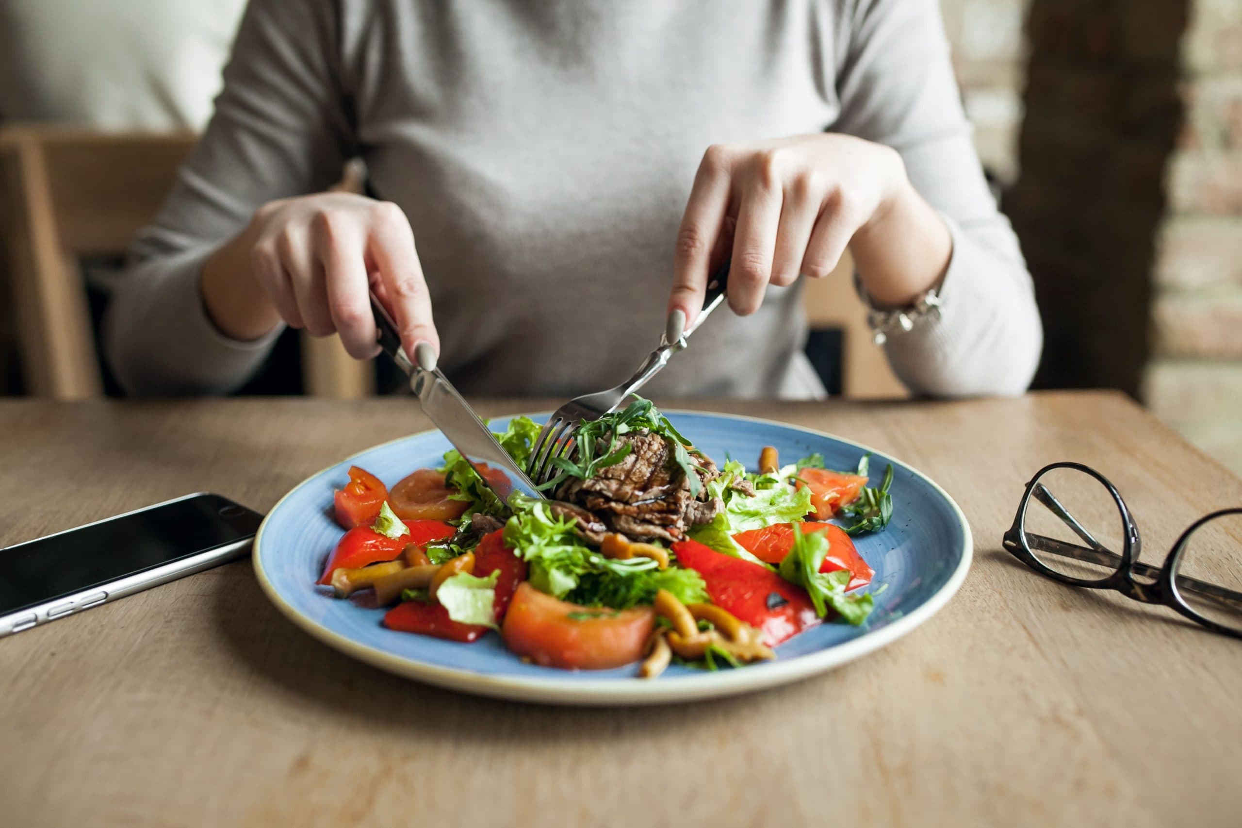 Reeducação alimentar: a importância de adotar hábitos saudáveis