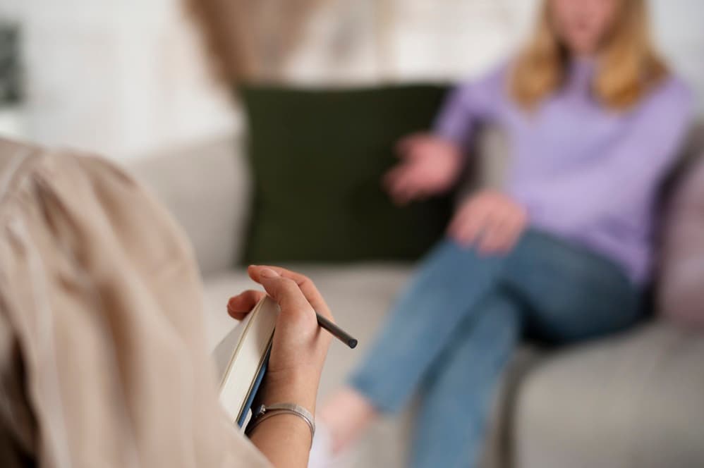 Do diagnóstico ao pós-tratamento: o papel do acompanhamento psicológico no câncer de mama